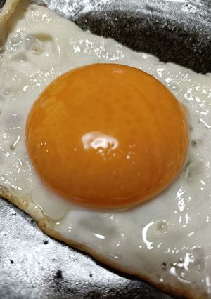 ひと手間、コツあり目玉焼き卵♡-レシピのメイン写真