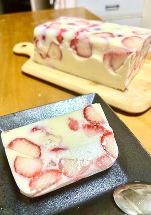 簡単ヘルシーな濃厚豆乳100%いちご寒天-レシピのメイン写真
