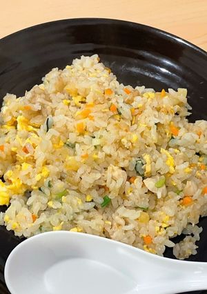 今日のまかないタクワン・ササミ・ネギ炒飯-レシピのメイン写真