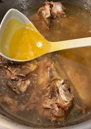豚骨鶏ガラスープ-レシピのメイン写真