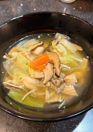 【減量飯】鶏むねと野菜たっぷりコンソメスープ-レシピのメイン写真