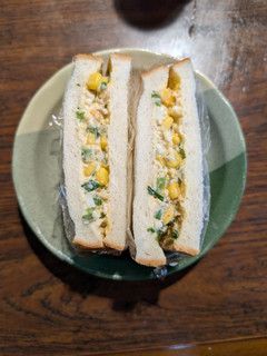 エッグコーン&ネギの胡麻ドレサンドイッチ-レシピのメイン写真