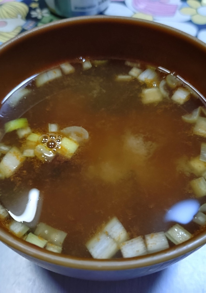 赤エビの頭で出汁を取った味噌汁-レシピのメイン写真