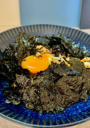 梅ポン生姜の納豆麹②の釜玉うどん(韓国海苔版)-レシピのメイン写真