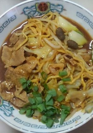 もやしたっぷり豚バラ味噌ラーメン:美味!-レシピのメイン写真