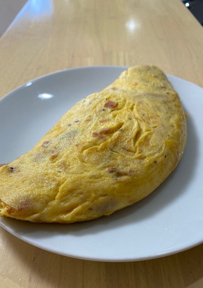 生ハムのオムレツ(バター不使用)-レシピのメイン写真