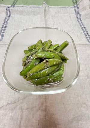 簡単！甘麴でスナップエンドウの胡麻和え-レシピのメイン写真