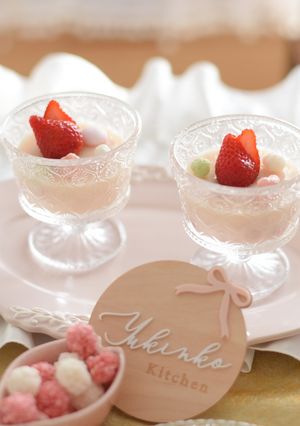 【材料3つ】甘酒いちごプリン-レシピのメイン写真