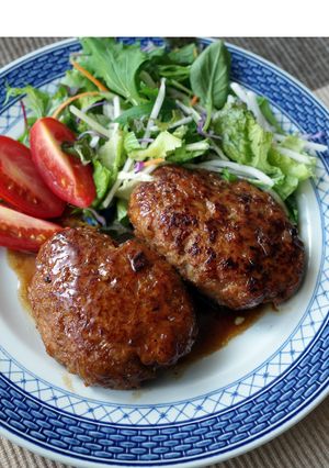 鶏ひき＆豚ひきの絶品テリヤキハンバーグ-レシピのメイン写真