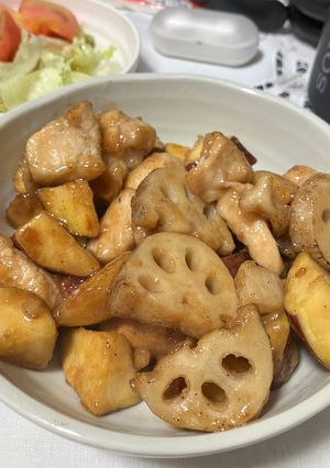 レンコンと鶏肉とさつまいもの甘ダレ炒め-レシピのメイン写真