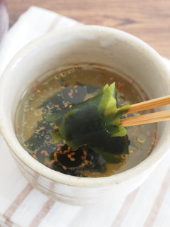 お湯を注ぐだけ!わかめスープ-レシピのメイン写真