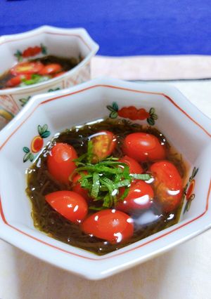 ☆簡単味つけもずくとトマトの和えもの♬-レシピのメイン写真