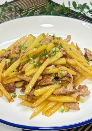 🥔 豚肉とじゃがいもの甘辛ガーリック炒め-レシピのメイン写真