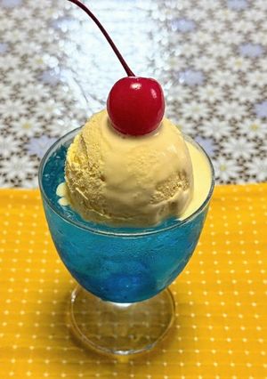 アクアマリン色♪幸せクリームソーダ💕✨-レシピのメイン写真
