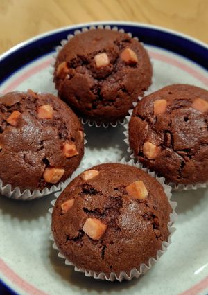 ホケミで簡単♪チョコだらけココアマフィン-レシピのメイン写真