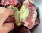 牛肉・スパイシー赤ワイン煮込み作り方2写真