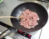 れんこんとひき肉の焼き巾着作り方3写真