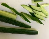 牛バラときゅうりのペッパー炒め作り方1写真