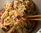 【切り干し大根とベーコンの炒め煮】作り方2写真