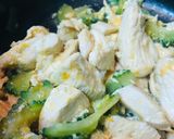 鶏肉のゴーヤーたまごチャンプルー作り方3写真