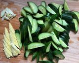 きゅうりとシーフードのオイスターあんかけ作り方1写真
