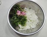 新玉ねぎとさくらかいわれの酢の物作り方3写真