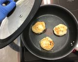 【材料3つ】ふわふわ鶏だんごバーグ作り方4写真