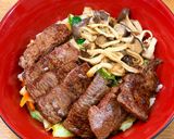 スタミナニラキャベツ炒めと牛カルビ合盛丼平茸添作り方8写真