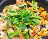 鶏肉とピーマンのオイスターソース炒め作り方7写真