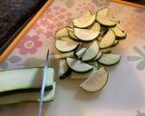 ズッキーニとしらすの粉チーズ和え作り方1写真