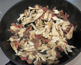 牛肉と舞茸の松茸の味お吸い物炒め☆作り方2写真