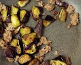 BBQ風ソースで！ナスとひき肉の甘辛丼作り方7写真