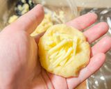 超簡単❣️とろ〜りチーズ🧀のいももち作り方6写真