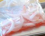 新たまねぎで浅漬け <赤梅酢漬け>♪作り方2写真