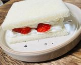手作り★イチゴのサンドイッチ作り方2写真