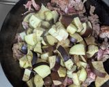 【豚こま肉となすのケチャップ炒め】作り方3写真