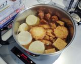 大根と厚揚げと練り物の煮物作り方5写真