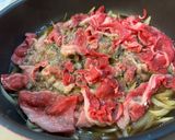 だしを効かせた玉ねぎたっぷり牛丼。作り方3写真