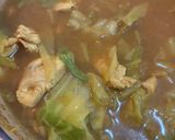 キャベツと鶏胸肉の味噌カレースープ作り方2写真