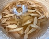 豚肉と根菜系３種の炒め。作り方2写真
