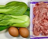 豚こま肉とチンゲン菜の卵炒め作り方1写真