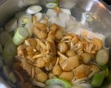 なめことお豆腐の味噌汁作り方2写真