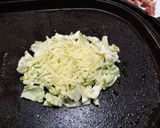 卵なし　ふわトロっ　豚チーズ　お好み焼き作り方6写真