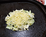 卵なし　ふわトロっ　豚チーズ　お好み焼き作り方6写真