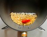 豚コマ肉とチンゲン菜とシメジの中華炒め作り方2写真