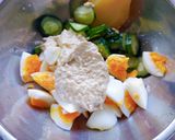 胡瓜と茹で卵のゴマ酢マヨ和え~♪作り方4写真