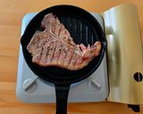 仔牛のTボーンステーキブルーチーズソース作り方4写真