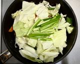 豚こま肉とニラの中華風野菜炒め作り方5写真