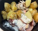 新じゃがと鶏肉の絶品マスタードクリーム煮作り方2写真