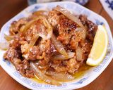 牛肉と玉葱のオイスターバターレモン炒め🍚作り方5写真